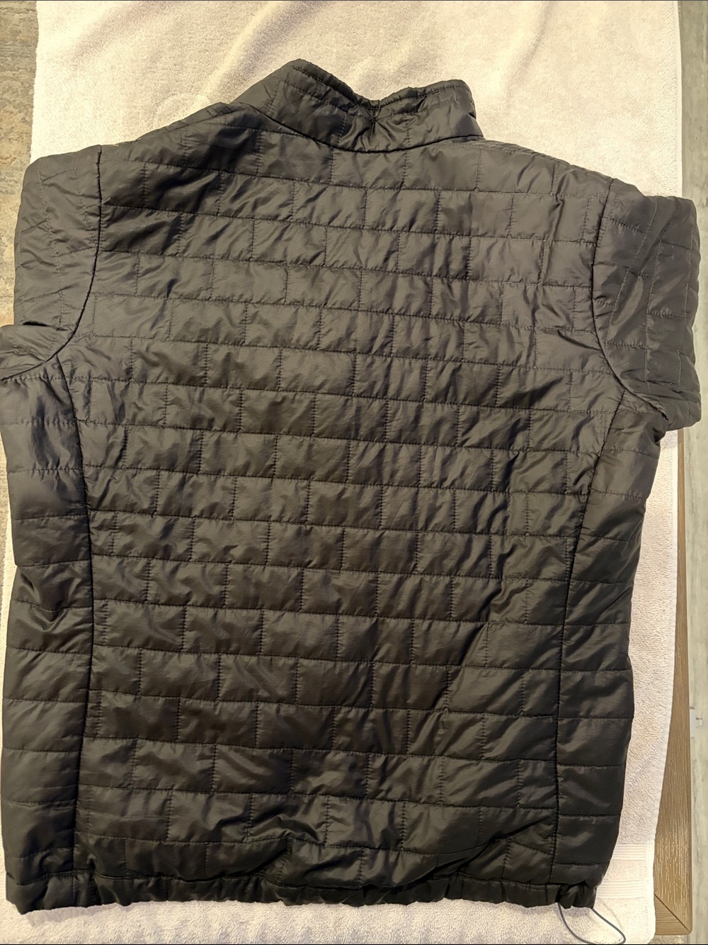 Patagonia Men’s Black Quilted Puffer Jacket-men’s XXL - Picture 4 of 6